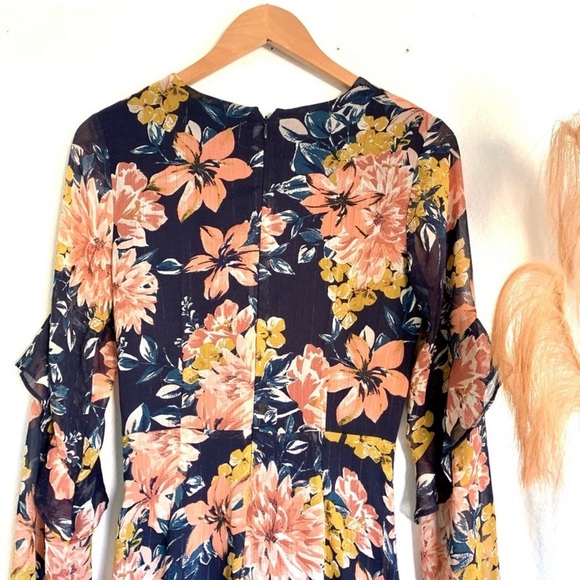 Adelyn Rae Floral Hi-Low Dress With Sheer Sleeves Size Small - Picture 7 of 16